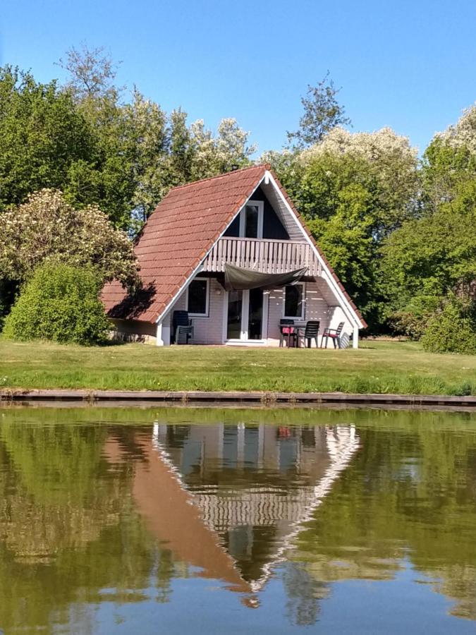 De Gouwe, 158 - Aan Visvijver, De Beste Visstek Gramsbergen Luaran gambar